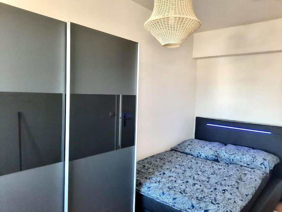 City-Wohnung Mit Ausblick Bochum Luaran gambar